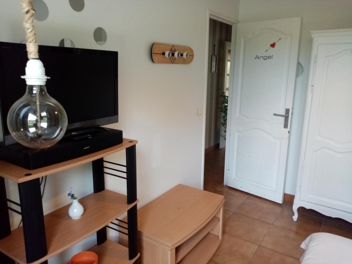 Le Flamant Rose Bed and Breakfast Salin-de-Giraud Buitenkant foto