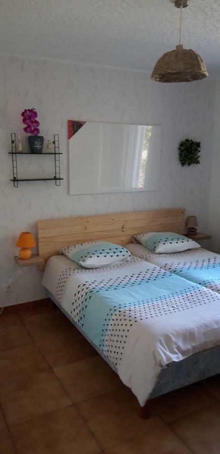 Le Flamant Rose Bed and Breakfast Salin-de-Giraud Buitenkant foto